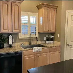 Bild von Acadian Oaks Apartments, LLC