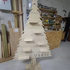 Arboldecoracionnavidadenmadera.jpg