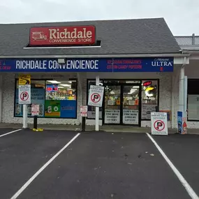 Bild von CoinFlip Bitcoin ATM - Richdale Convenience Store (Marblehead)