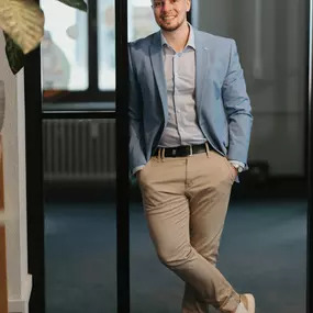 Bild von DEVK Versicherungen:  Hahn Versicherungs- und Finanzanlagenvermittlungs GmbH