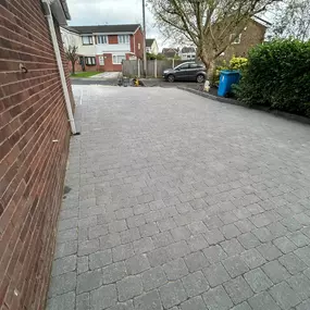 Bild von Liverpool Driveways And Patios