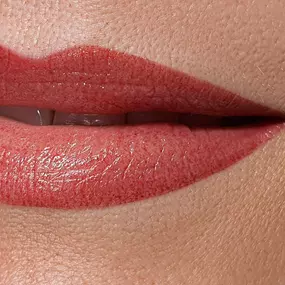 MICROPIGMENTACION-LABIOS-ACUARELA-LIPS-ERRENTERIA.jpg