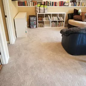 Refresh your home with our stunning selection of carpets. Schedule a consultation with Custom Floor Covering now!