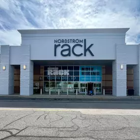 Bild von Nordstrom Rack Triangle Town Place