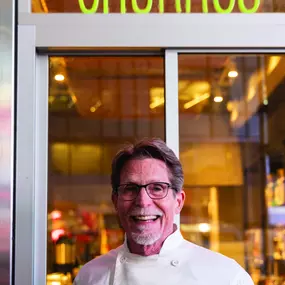 Chef Rick Bayless coming to Caesars Palace in Las Vegas at Tortazo Mexican Restaurant