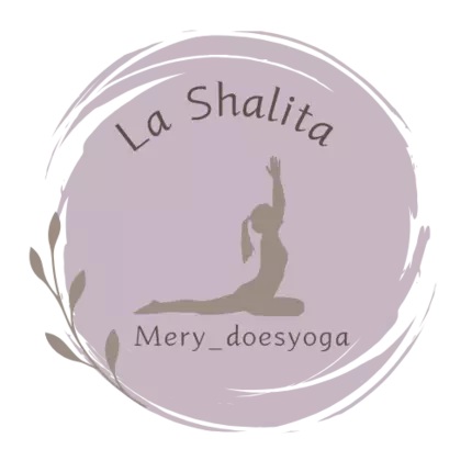 Logo von La Shalita. Merydoesyoga