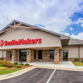 At SmileMakers Comprehensive Dentistry in Montgomery, AL, we use state-of-the-art technology and materials to create healthy, beautiful smiles. 

Treatment modalities such as state of the art cosmetic dentistry, dental implants, sedation dentistry, oral surgery and orthodontics enable our patients and their families to take care of all their dental needs in one location. We accept most dental insurance plans.


Visit our practice at 8565 Eastchase Parkway. We are conveniently located just past C