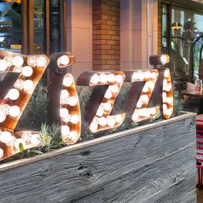 Zizzi - The O2