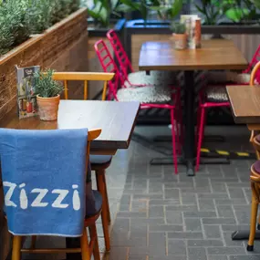 Zizzi - The O2