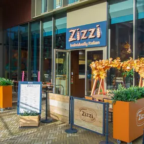 Zizzi Chester - Exteriors