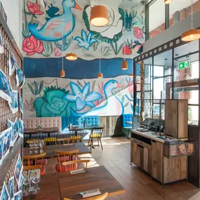 Zizzi Aylesbury, Interiors, September 2019