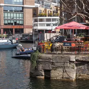 Zizzi - St Katharine's Docks