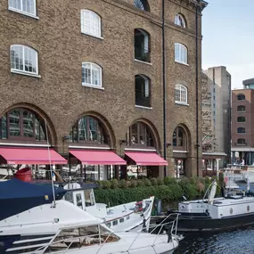 Zizzi - St Katharine's Docks