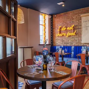 Zizzi Kingston, Inside Seating
