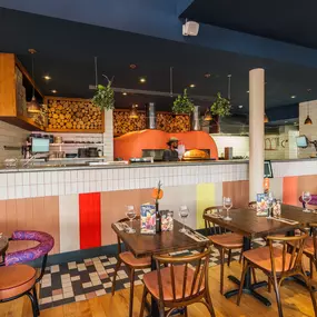 Zizzi Kingston, Inside Seating