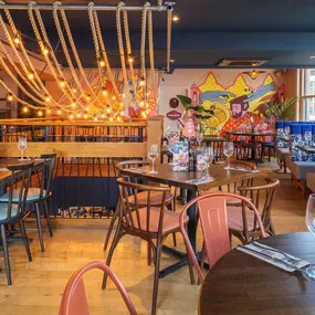 Zizzi Kingston, Inside Seating