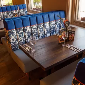 Zizzi Kingston, Inside Seating