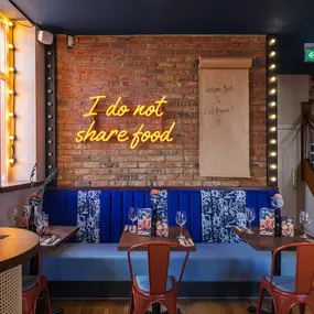 Zizzi Kingston, Inside Seating