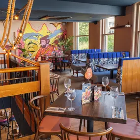 Zizzi Kingston, Inside Seating