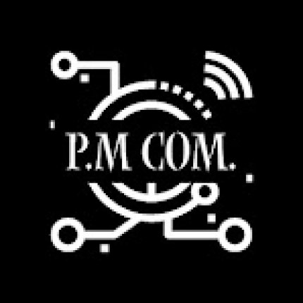 Logo de P.M Com.