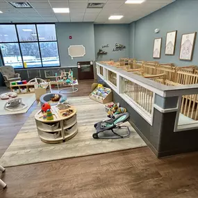 An infant daycare classroom at New Horizon Academy Rosemount.