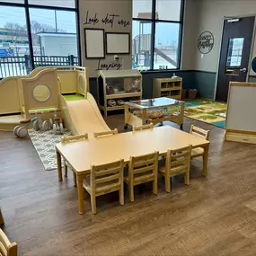 A toddler childcare classroom at New Horizon Academy Rosemount.