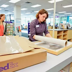 Bild von FedEx Office Print & Ship Center