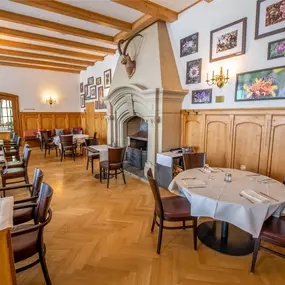 Cheminée Saal im Restaurant Pilatus-Kulm