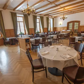 Cheminée Saal im Restaurant Pilatus-Kulm