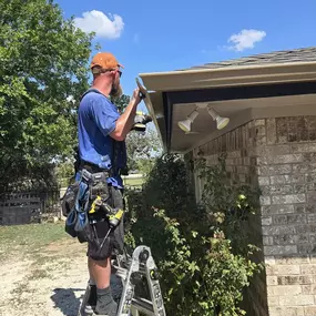 gutter work contractor serving woodway neighbors