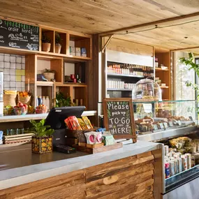 Backyard Café