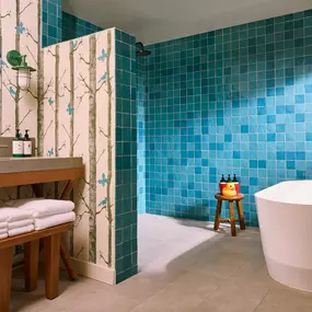 Clubhouse Presidential Suite Soaking Tub