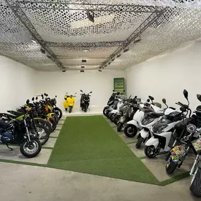 Bild von RoulezEcolo | Scooters & motos électriques | Vente & location