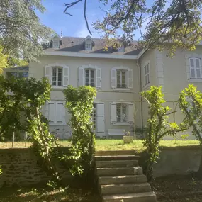 Bild von Logis Vélès Hotel - Chambre d'hôtes - Bed and Breakfast - Séminaires d'entreprises - Gîtes de groupes