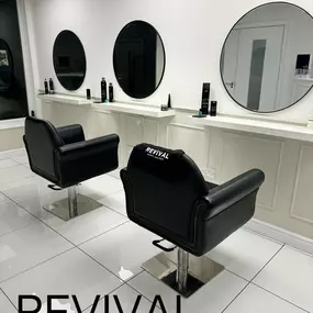 Bild von Revival Aesthetics Hair & Beauty