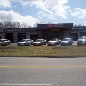 Old Hickory Car Care Center has been located at 1000 Old Hickory Blvd. in Jackson, TN for the last 41 years as an auto repair center and tire dealer.