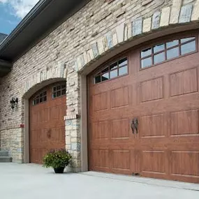 Bild von On Tracks Garage Door Repair of Dallas