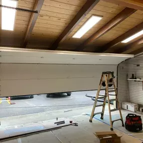 Bild von All Around Garage Door Repair of Melrose