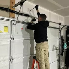 Bild von EZ Garage Door Repair of East Houston