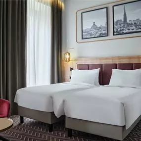 Guest Room - Twin Beds