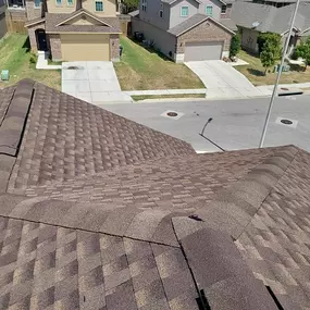 Architectural asphalt shingle roof