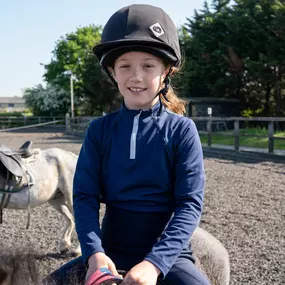 Bild von Barnfields Riding Stables