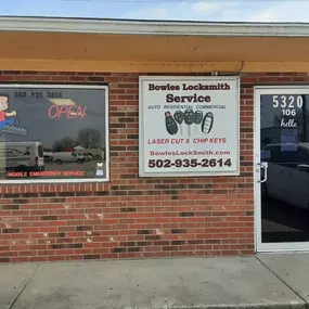 Bild von Bowles Locksmith Service Louisville