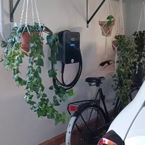 Bild von Recarga Coches Sevilla SLU Instalacion puntos recarga Coche VE