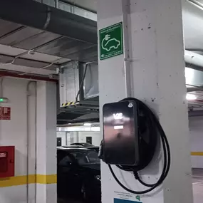 Bild von Recarga Coches Sevilla SLU Instalacion puntos recarga Coche VE