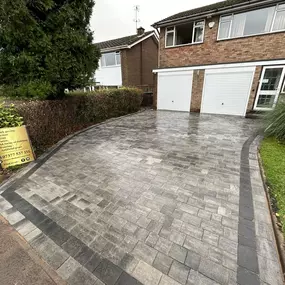 Bild von Valhalla Driveways and Patios