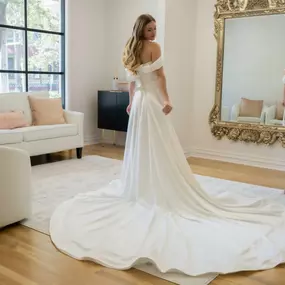 Bild von Dallas Bridal House Off-The-Rack