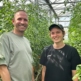 Carsten und Alina die Leiter von Gärtnerei und Gemüse-Abo