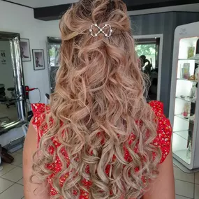 Bild von Nadja Hair Design - Friseur - Saarbrücken