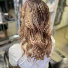 Bild von Nadja Hair Design - Friseur - Saarbrücken